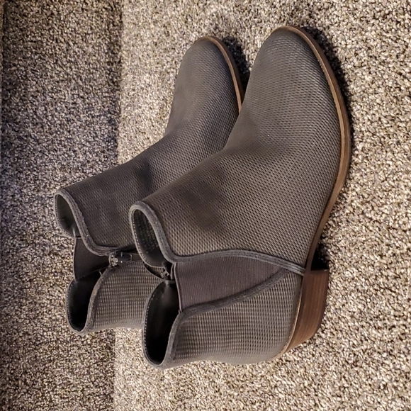 NWOT Kensie Gerona Ankle Suede boho Boots shoes - Picture 2 of 14